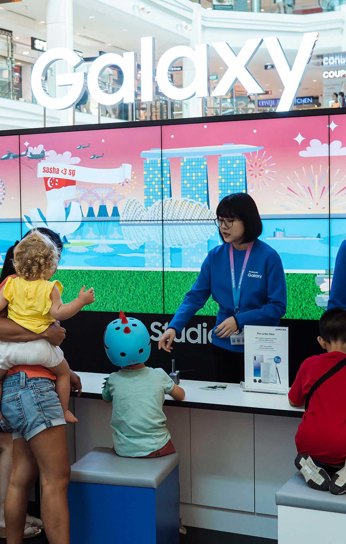 Samsung Note10 Launch 360 Social Wall